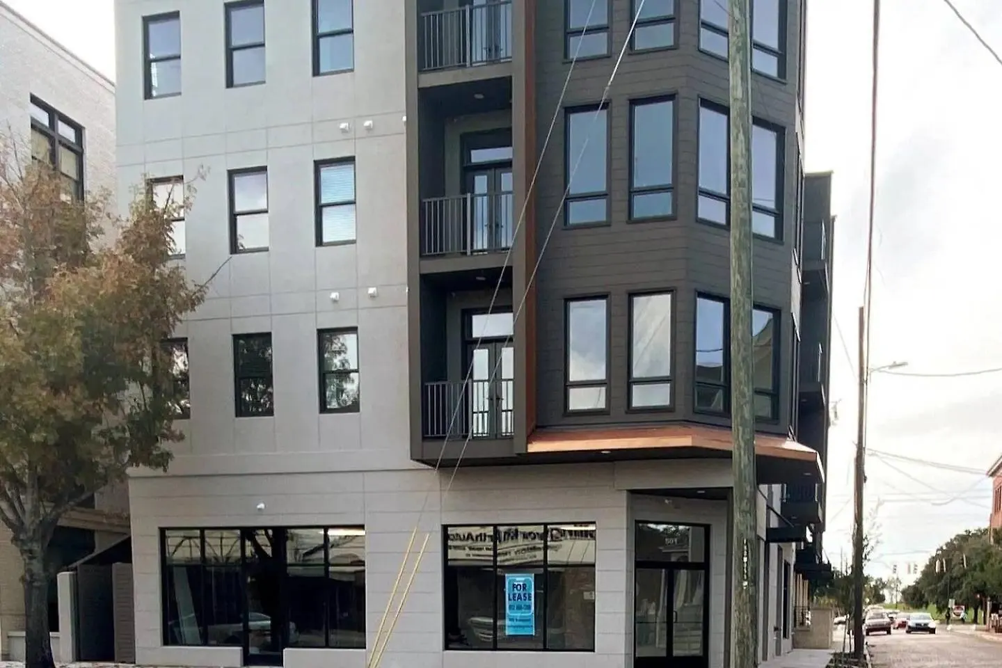 Downtown, Contemporary, 2 Bedroom, Roof Terrace! 2A Savannah 0*,  United States